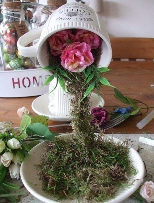 FabArtDIY Easter Egg Tabletop Flying Cup Topiary