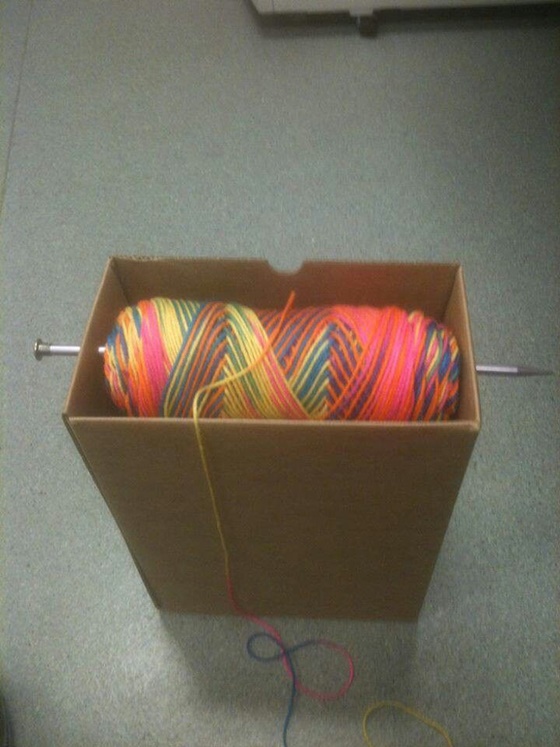 FabArtDIY Yarn holder Ideas and Projects 9