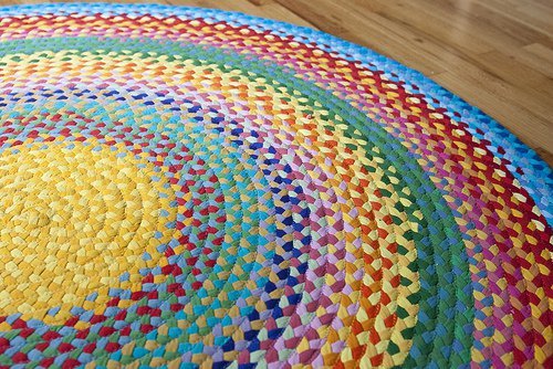 10 Fabulous DIY Ways to Recycle Old Tees - crochet t shirt rug tutorial