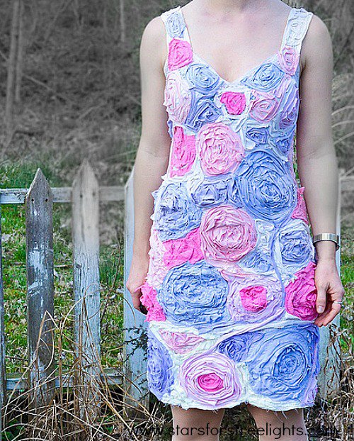 10 Fabulous DIY Ways to Recycle Old Tees - t shirt flower dress tutorial
