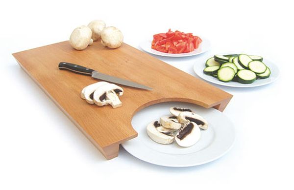 25+ Cool and Practical Kitchen Gadgets For Food Lovers.-Transfer-Cutting-Board