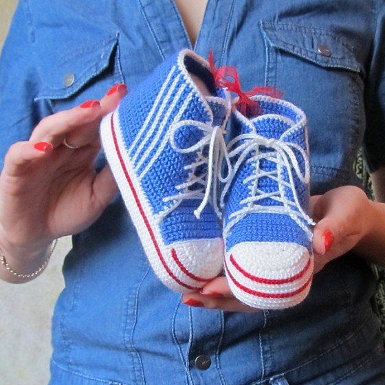 crochet adidas sneakers pattern