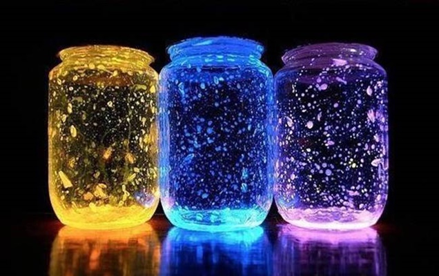 DIY Galaxy Glow In The Dark Jars Glow Stick Craft Tutorial Video - Galaxy Glow Jars