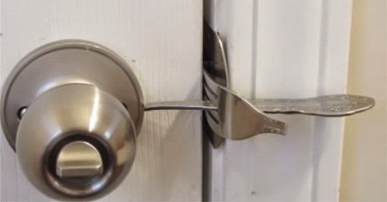 How to Make a Doorlock from Metal Fork