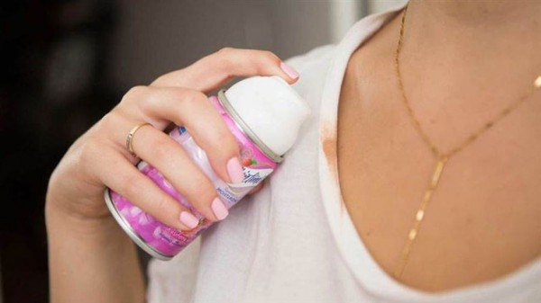 20 Emergency Fashion Hacks Every Woman Should Know