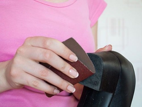 Simple Hacks to Make Shoes More Comfortable - Add Grip to Heels with Sandpaper 