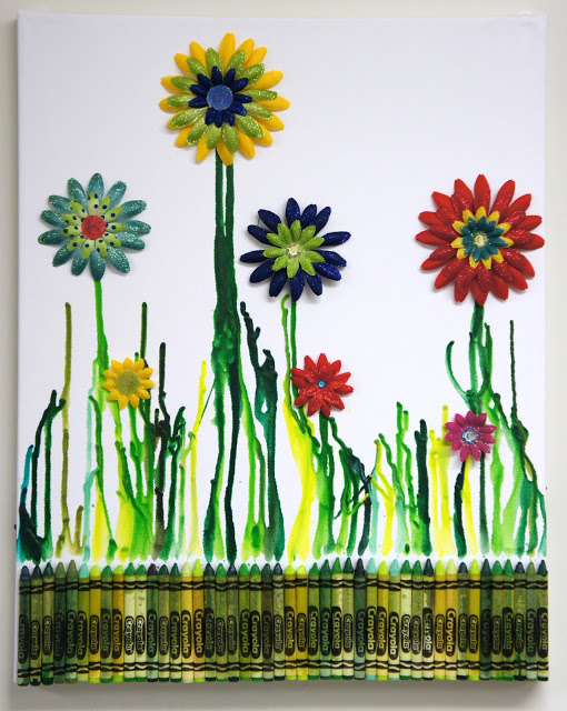 How to DIY Melted Crayon Canvas Art - flowers