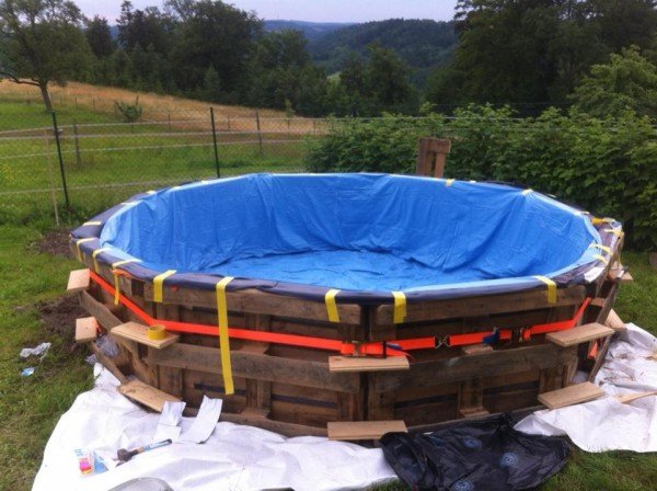 DIY How to Make Swimming Pool Out of Pallets