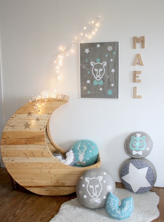  DIY Kids Pallet Furniture Ideas and Projects