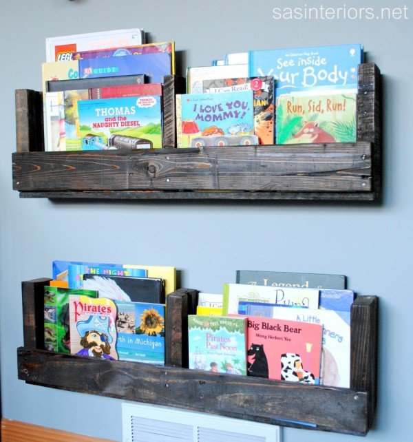 DIY Kids Pallet Furniture Ideas and Projects - diy pallet shelf