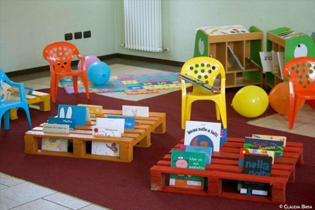  DIY Kids Pallet Furniture Ideas and Projects
