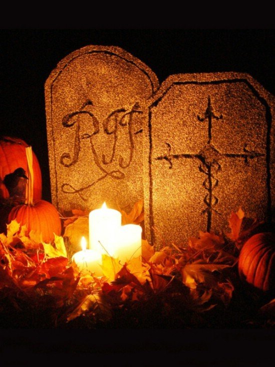 Easy to DIY Halloween Decorating Ideas20