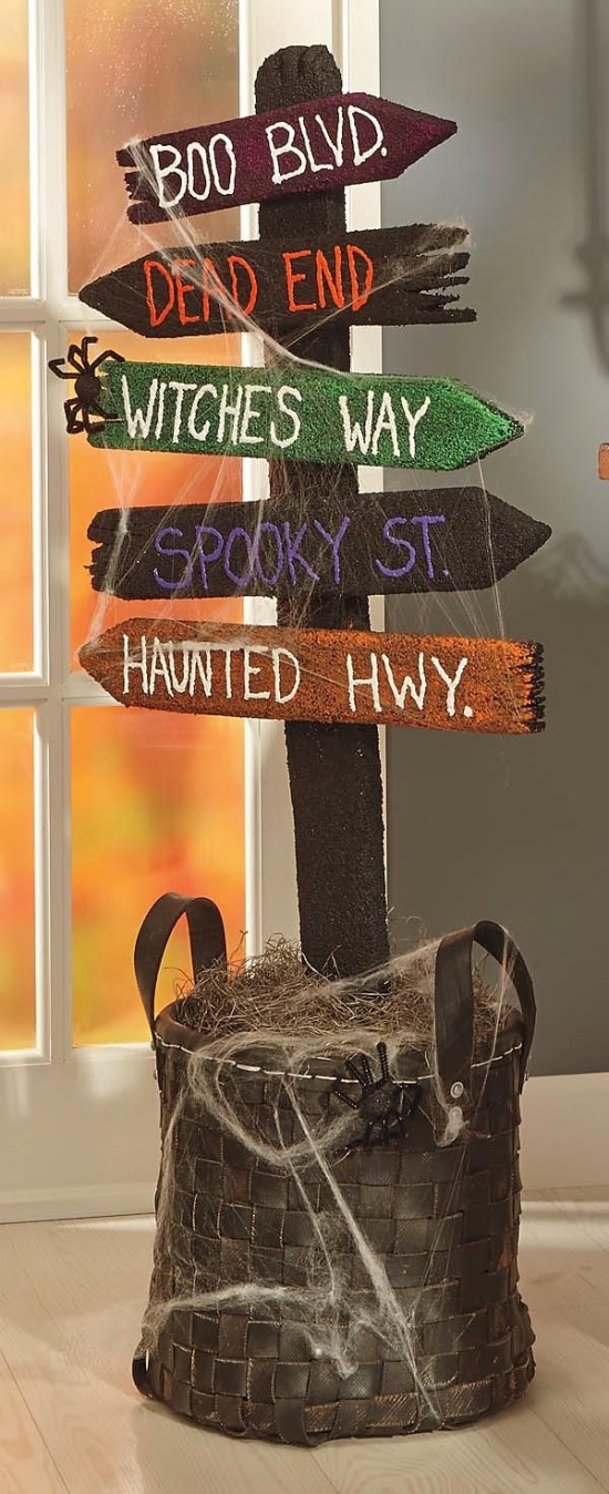 40+ Easy to DIY Halloween Decorating Ideas