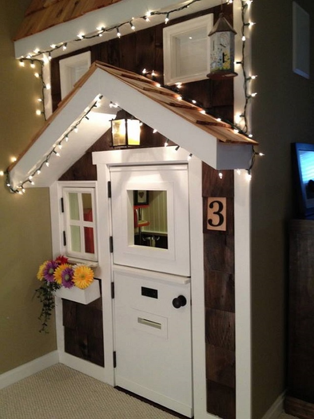 10 Incredible Kids Under Stair Playhouse DIY Ideas and tutorial