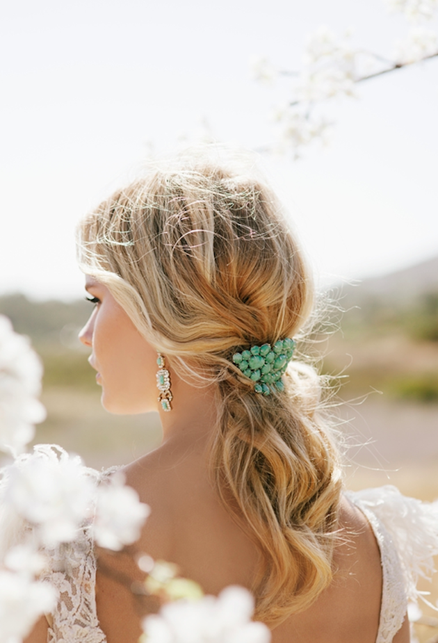 15 Ways to Rock a Pony Tail on Your Wedding Day