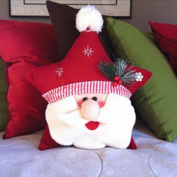 DIY Star Santa Pillow Sewing Inspiration