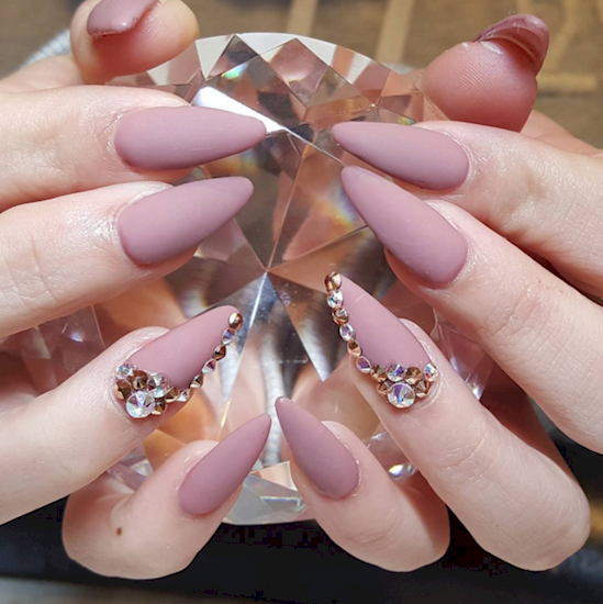 12 Different Nail Shapes To Try for Your Fingertips