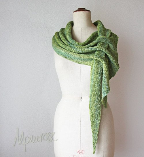 DIY Knit Slot Scarf-Knit Arrow Caterpillar Scarf (Free Pattern)