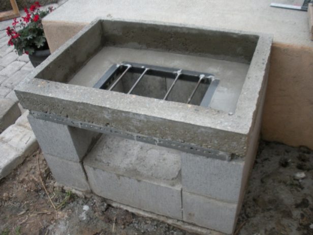 DIY Morgan's Open Grill Picture Tutorial--Backyard Concrete Grill Plan