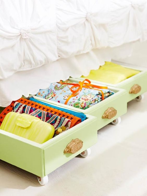 15 Creative Ways to Recycle Your Old Dresser Drawers-Under The Bed Storage