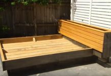 Dad Built An Amazing Grass Day Bed for His Backyard DIY Amazing Grass Day Bed for His Backyard