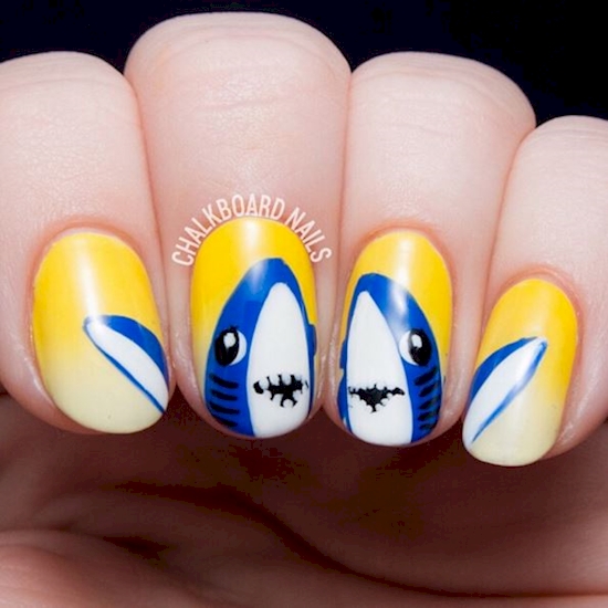 Super Bowl Nail Art Design