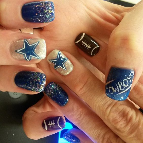 Super Bowl Nail Art Design