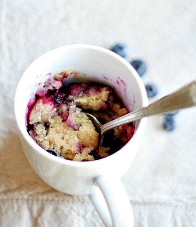 20 DIY Mug Cakes Recipes to Start Your Day-Single Serving Blueberry Muffin In A Mug