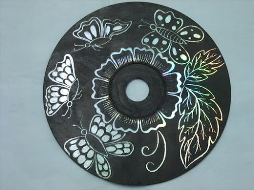 DIY Recycled CD Wall Art