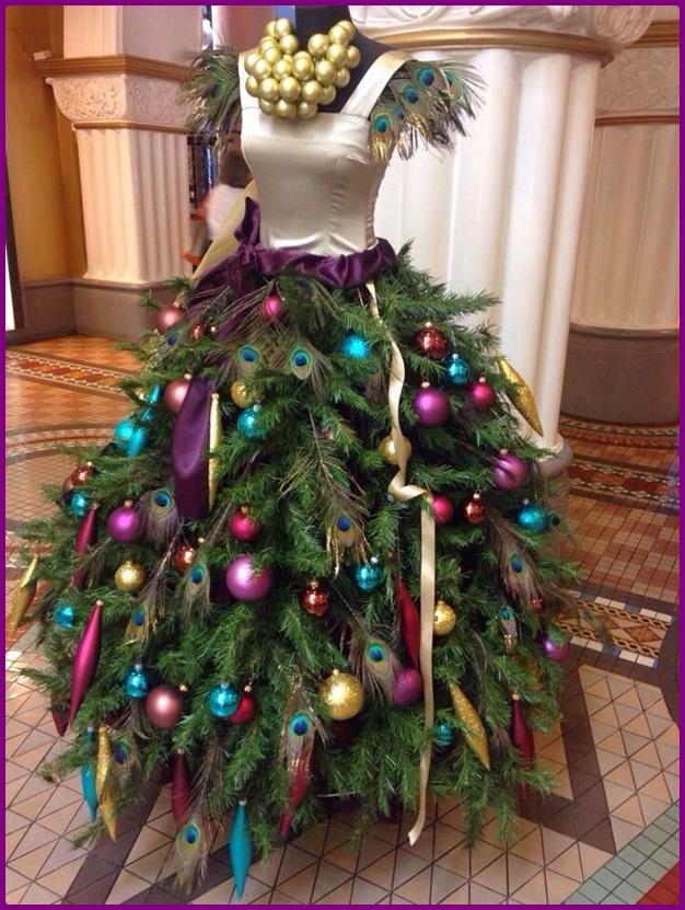 DIY Mannequin Christmas Tree Tutorial-Video