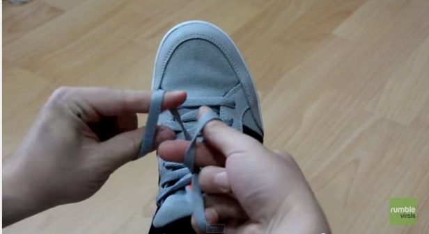 Hack to Tie a shoelace in 2 seconds