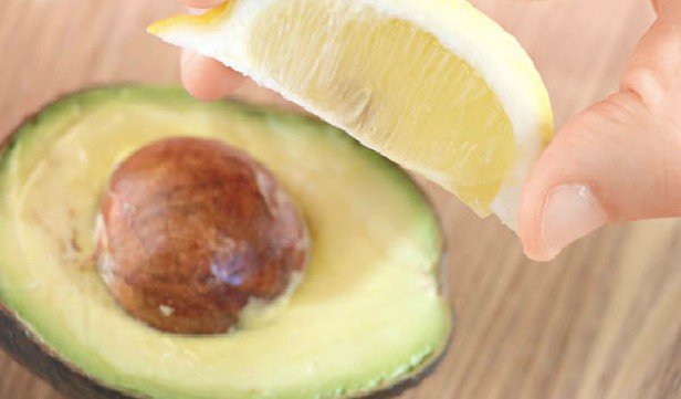 Simple Tip to Stop Your Avocado From Turning Brown