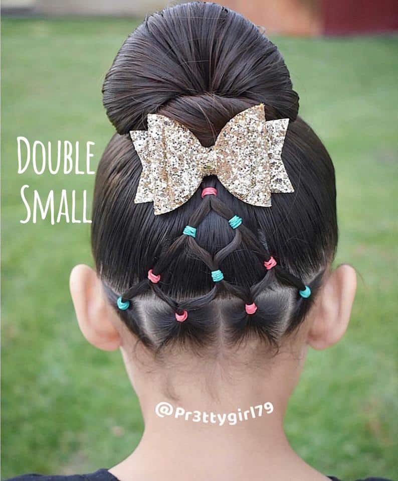 Festive Girls' Christmas Holiday Hairstyle DIY Tutorials 