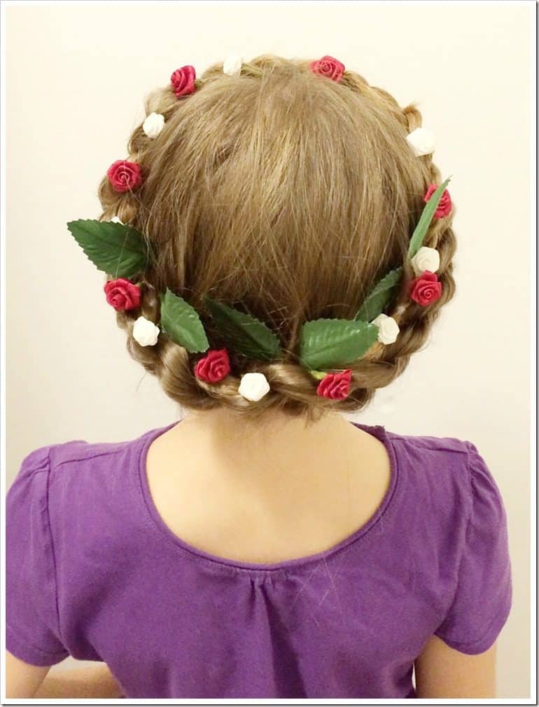 Festive Girls' Christmas Holiday Hairstyle DIY Tutorials + Video